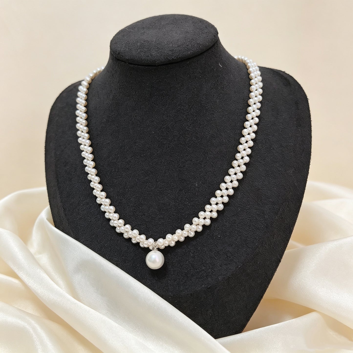 Pearl Necklace-Moonlace Drop