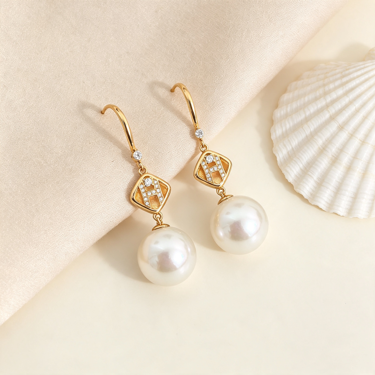 AAAAA HIMALAYA SNOW Earring Hook