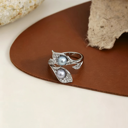 Vintage Leaf Wrap Pearl Statement Ring