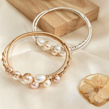 Adjustable Multi‑Color Pearl Bangle