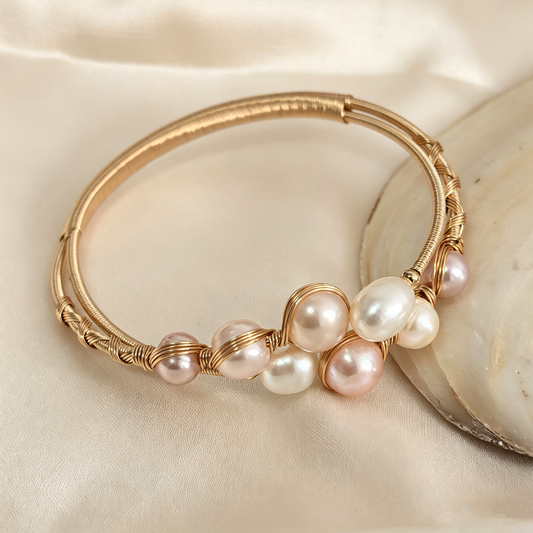Adjustable Multi‑Color Pearl Bangle