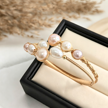 Adjustable Multi‑Color Pearl Bangle