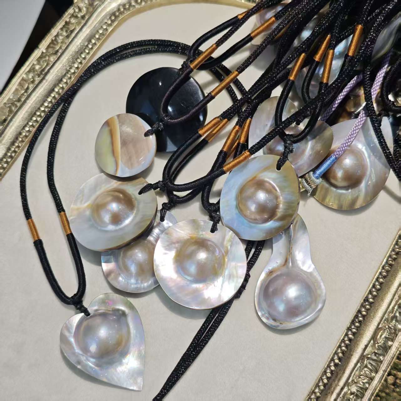 MB001-Lunar Mabé | Iridescent Mabe Pearl Pendant Necklace — Adjustable Cord, Sculptural Glow, Gift‑Ready.mabe pearl necklace, iridescent pearl pendant, dome pearl, adjustable cord necklace, statement pearl jewelry, minimal luxe, unisex necklace