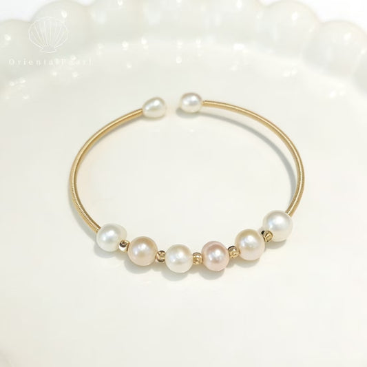 Bangle01-Wire-Wrapped Freshwater Pearl Bangle