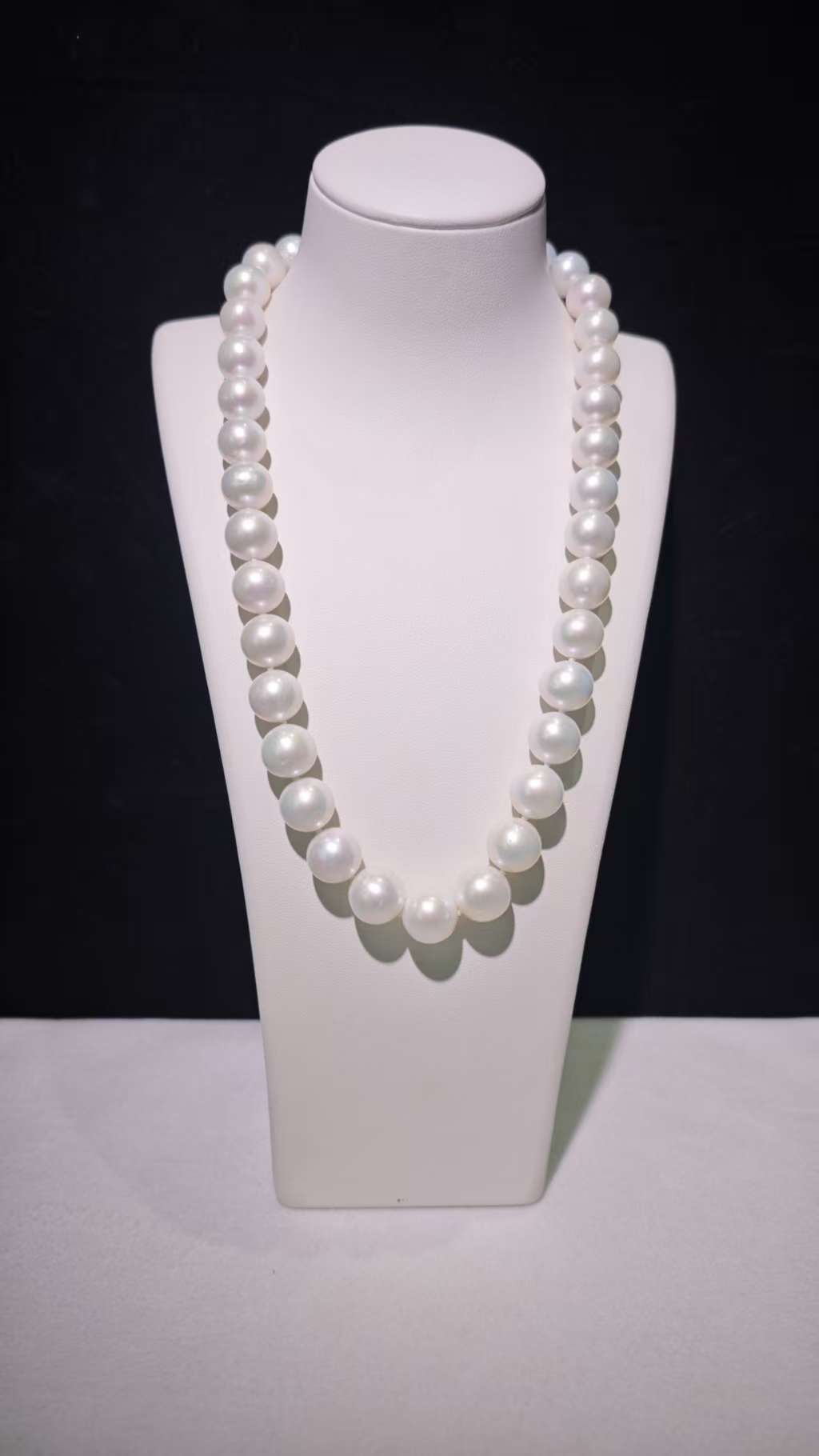 NC04-Aurora Luster White Edison Freshwater Pearls Necklace 11mm - 13mm Big Size Round Moon Light White Pearl with S925 Sterling Silver Infinity Clasp Elegant Graceful Gift for Wedding Birthday