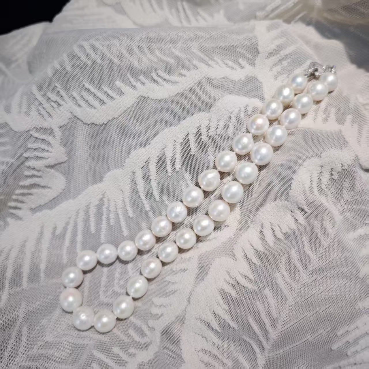 NC04-Aurora Luster White Edison Freshwater Pearls Necklace 11mm - 13mm Big Size Round Moon Light White Pearl with S925 Sterling Silver Infinity Clasp Elegant Graceful Gift for Wedding Birthday