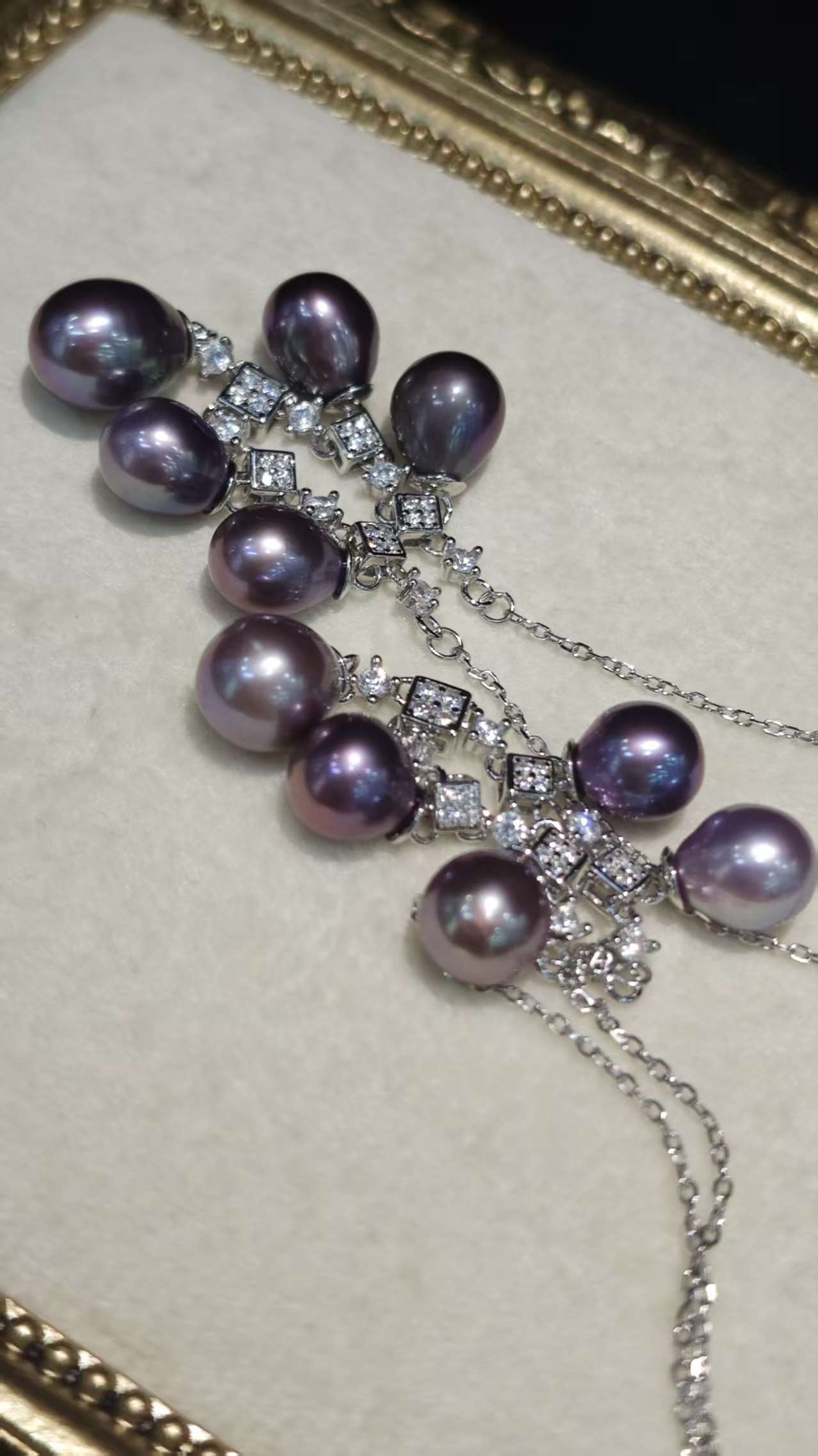 NC01-Deep Demon Purple Pearl Necklace with S925 Sterling Silver Chain with Zircon Decoration Natural Freshwater Teardrop Pearl Necklace