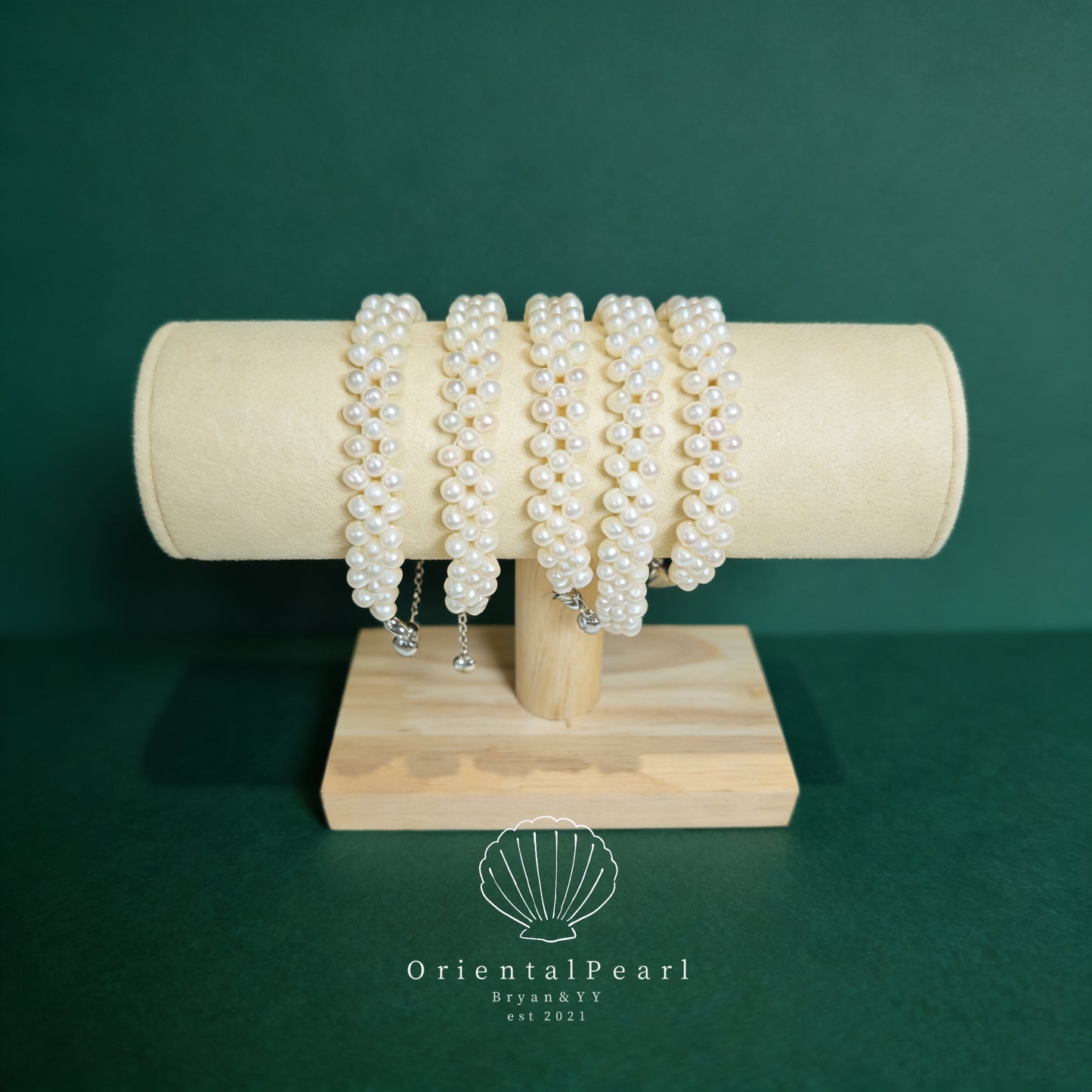 Set10-Lace Cream White Handmade Knitted Seedless Pearls 3-layer Stylish Necklace Cluster Layers Necklace and Bracelet Set