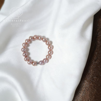 R06-The Aurora Luminous Pearl Ring Hand-Selected Freshwater Pearls with a Signature Sun-Kissed Accent.Freshwater Pearl Ring, Luminous Pearl Jewelry, Stretch Pearl Ring, Minimalist Ring, Elegant Beaded Ring, Stackable Ring