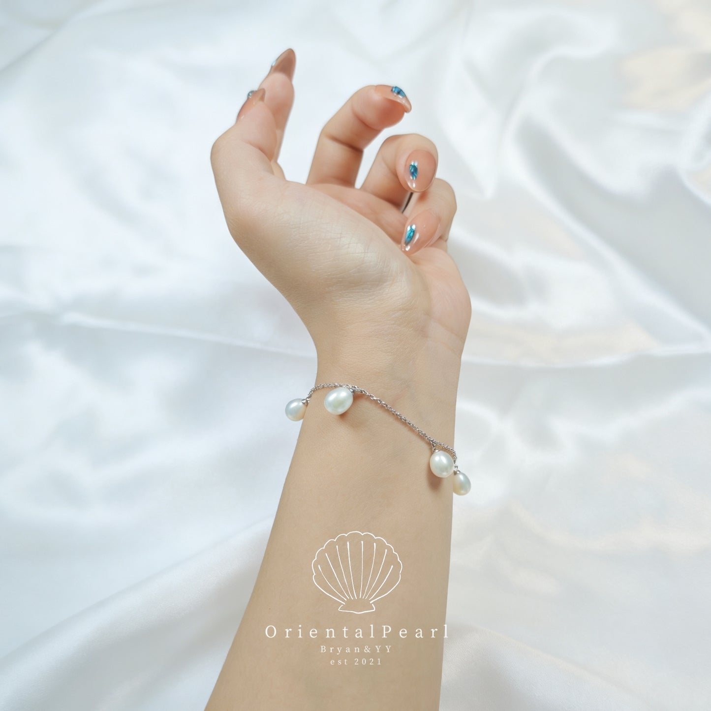 B04-Star Trial White Rice Pearl Bracelet