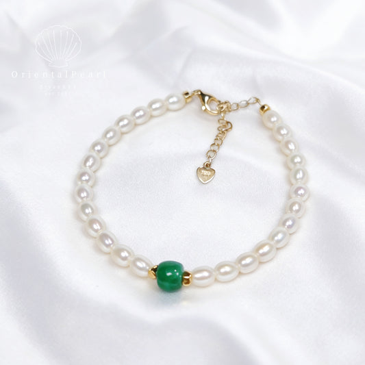 B03-Spring on the Twig Natural Pearl Bracelet