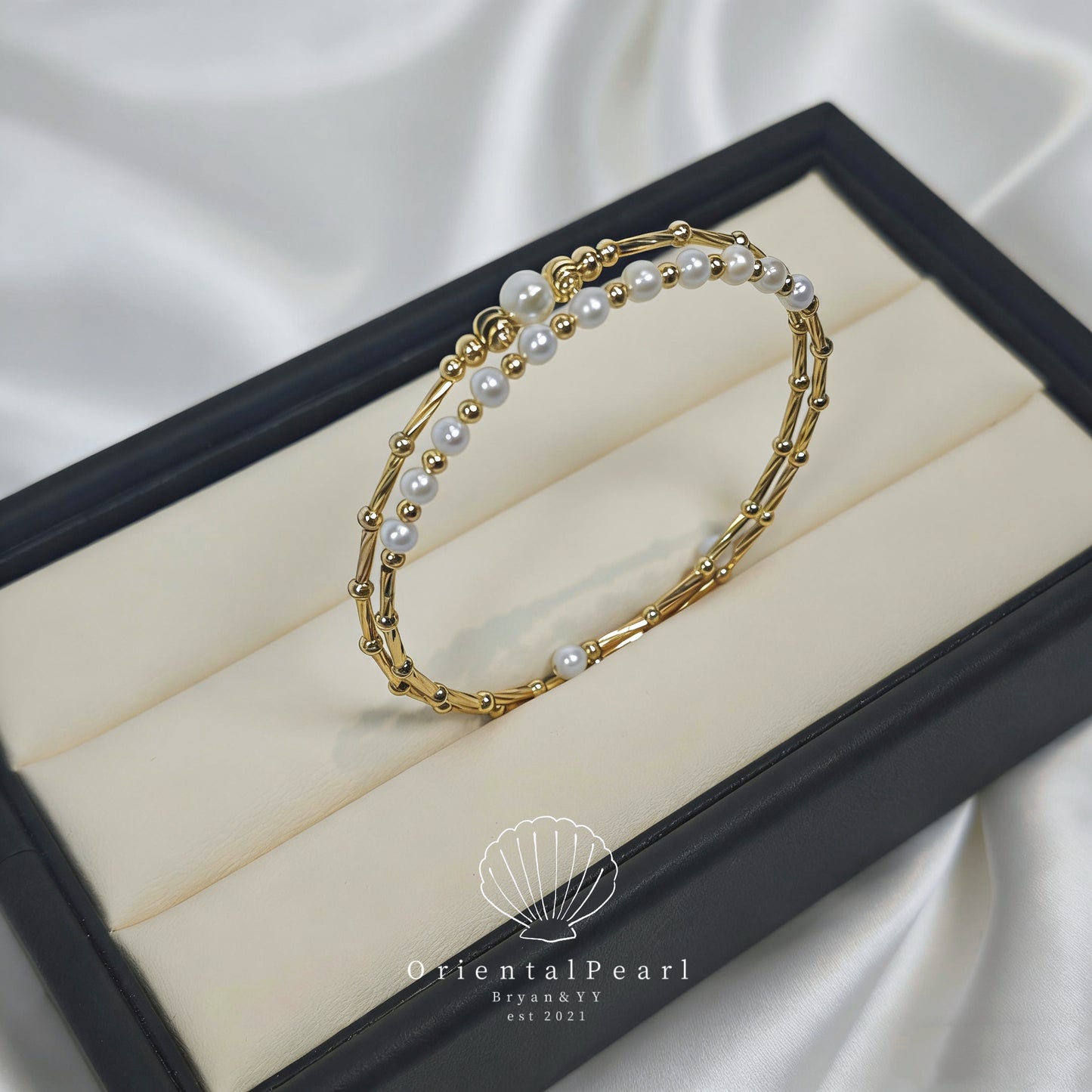 Bangle01-Wire-Wrapped Freshwater Pearl Bangle