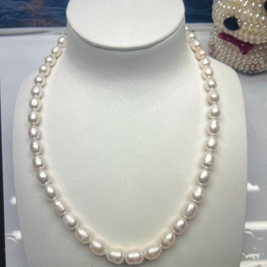 【White Pearl necklace】