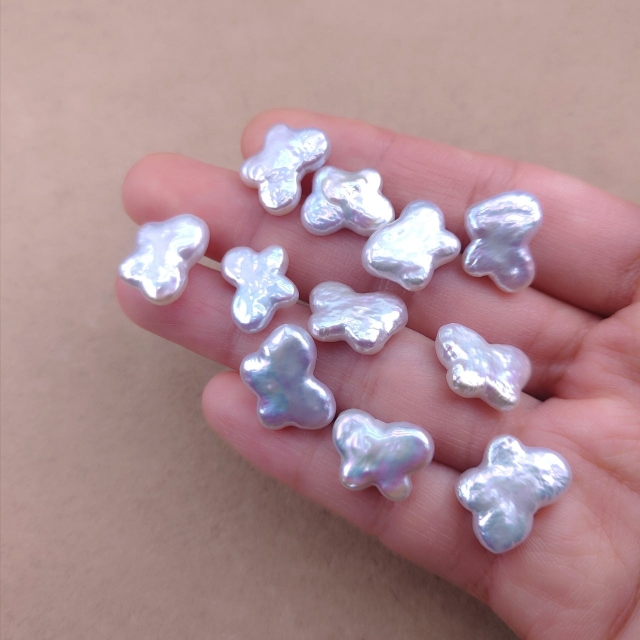 【 07 】【Butterfly】( amazing luster|4-6 pcs / 1 clam)