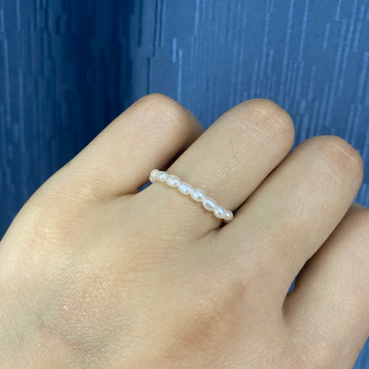 Keshi baby pearl ring